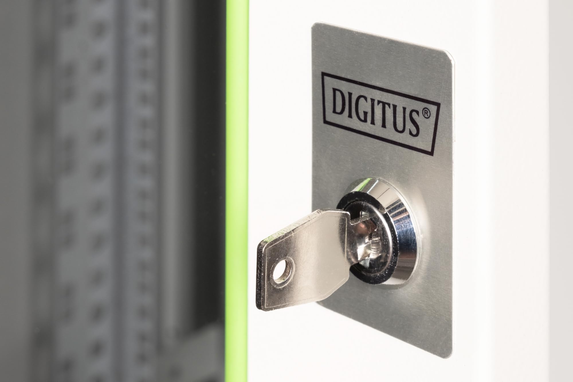 DIGITUS Netzwerk-Schrank 19 zoll 20 HE - Wandmontage - 600 mm Tiefe - Traglast 100 kg - Unique Serie - Glastür - Grau 9