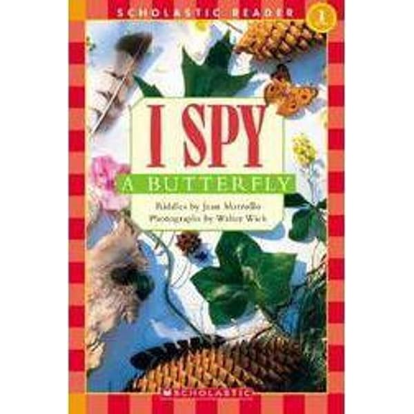 I Spy a Skeleton (Scholastic Reader, Level 1): Marzollo, Jean