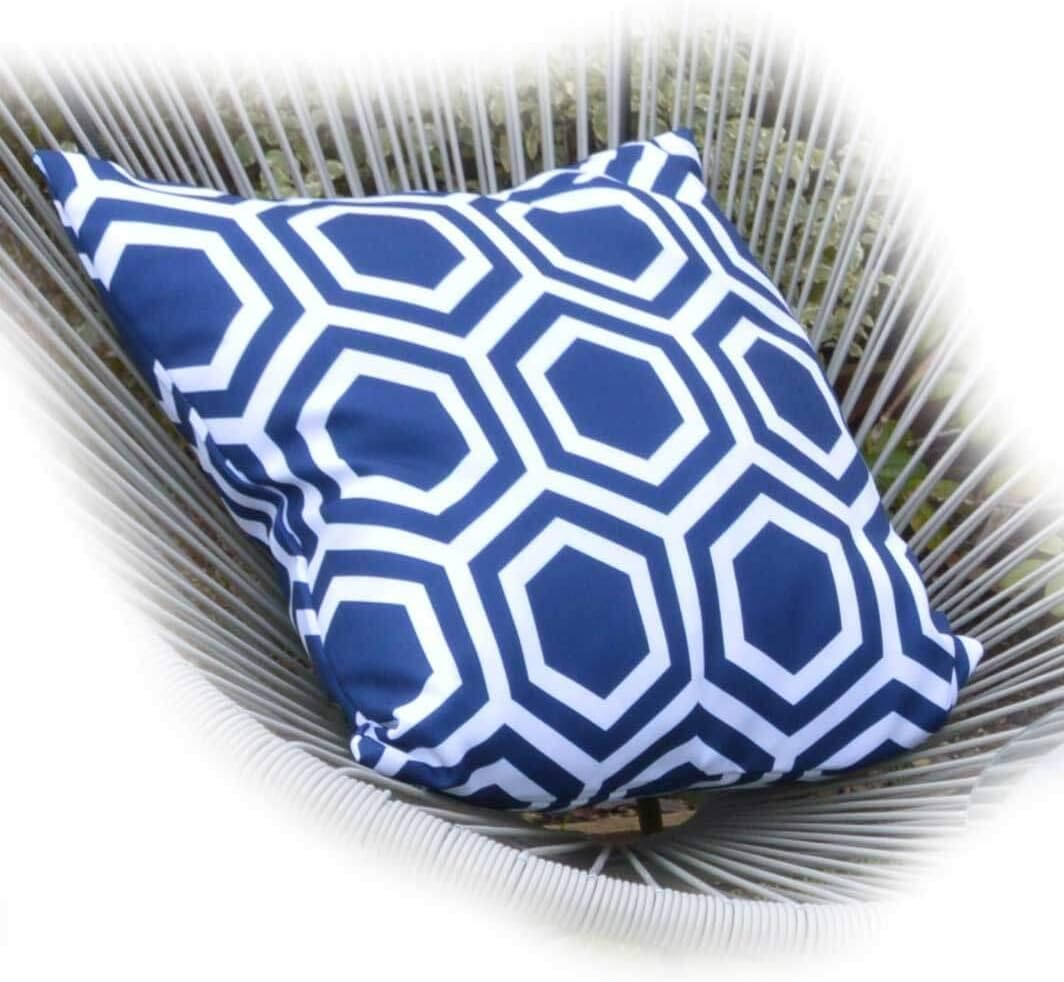 SR Outdoor Garden Showerproof Waterproof Cushion with Pad Geo Pattern