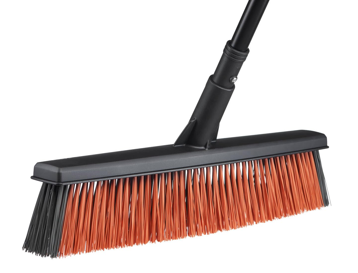 Fiskars All Purpose Yard Broom Head L with Powerclean Bristles, Width: 47 cm, L, Plastic, Black, Solid, 1025931