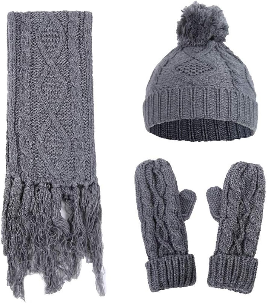 wool hat and gloves