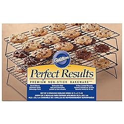 Wilton Perfect Results Cooling Rack, 3