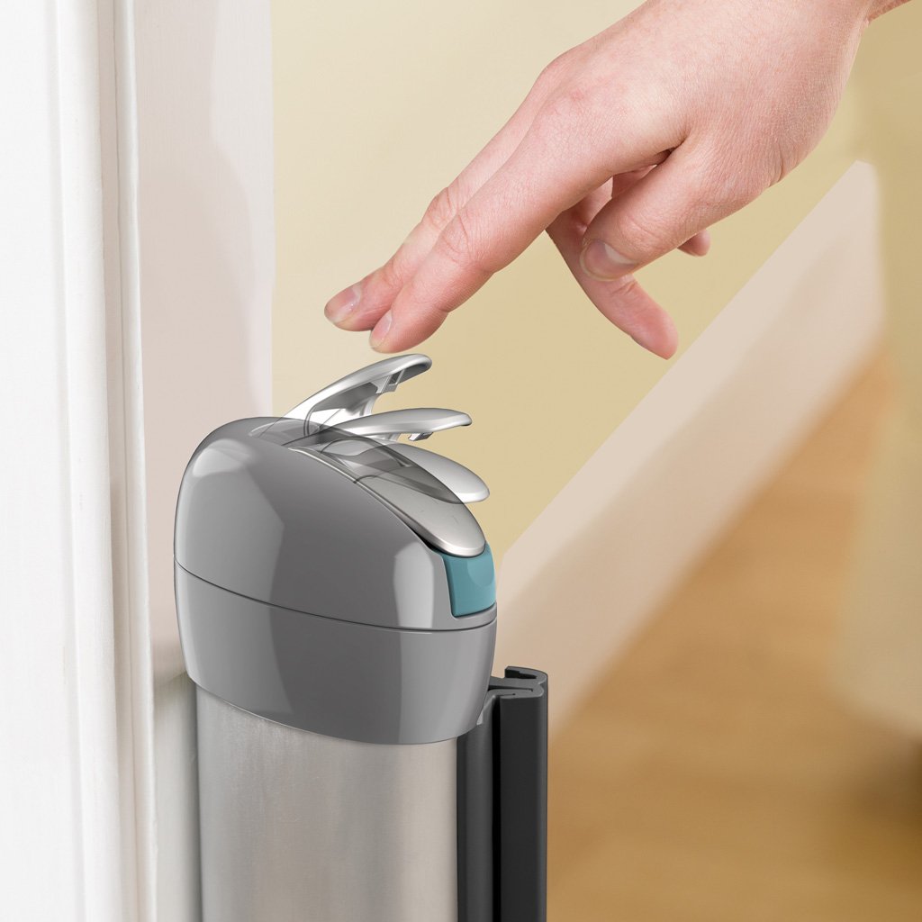 summer infant retractable gate