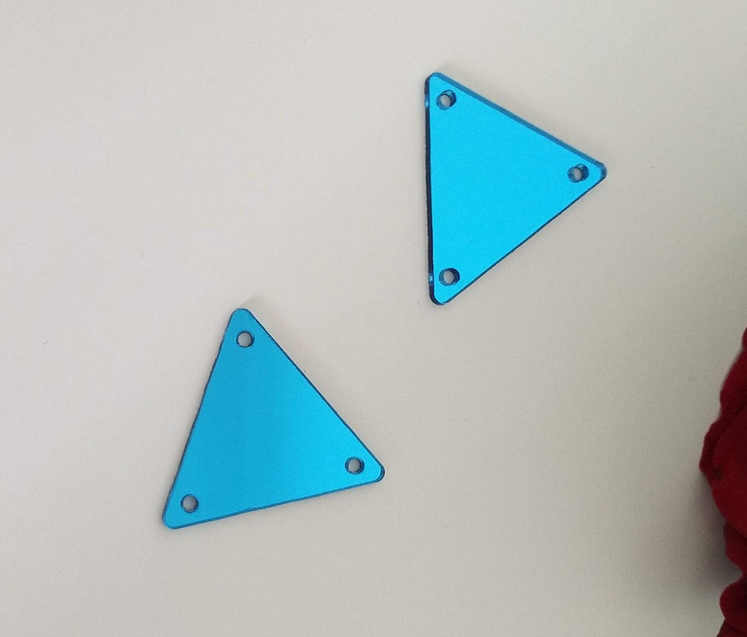 MEYA 50PCS Sew On Triangle Mirror Piece, DIY Mirrored Rhinestones For Costume Evening Dresses Cloth Garment Decoration Accessory (Light Blue)