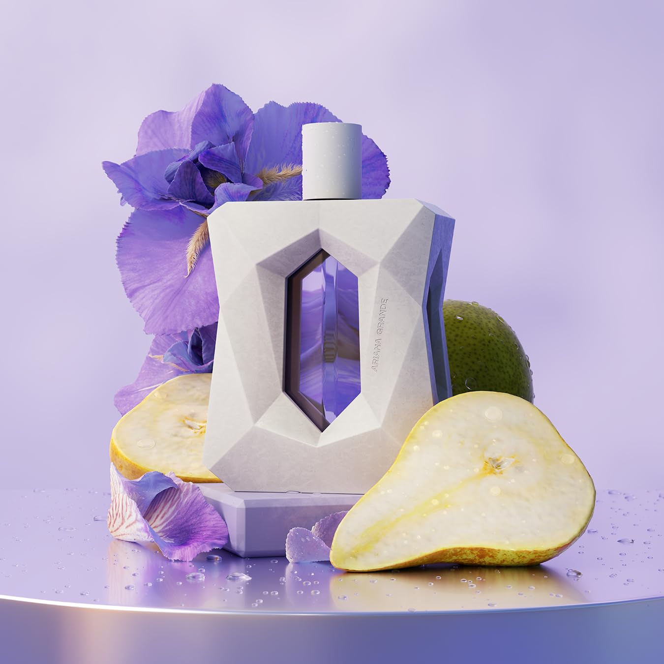 Ariana Grande God is a Woman Eau de Parfum – Fruity Musk Fragrance for Women – Women's Perfume with Notes of Orris, Pear, Vanilla & Cedarwood