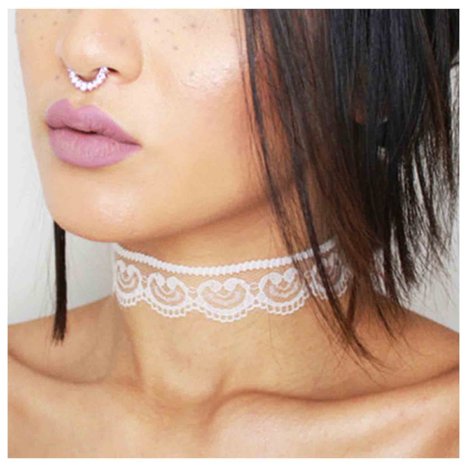 Yheakne Boho Flower Lace Choker Necklace White Hollow Lace Necklace Thin Tulle Collar Necklace Vintage Tattoo Necklace Chain Jewelry for Women and Girls (White)