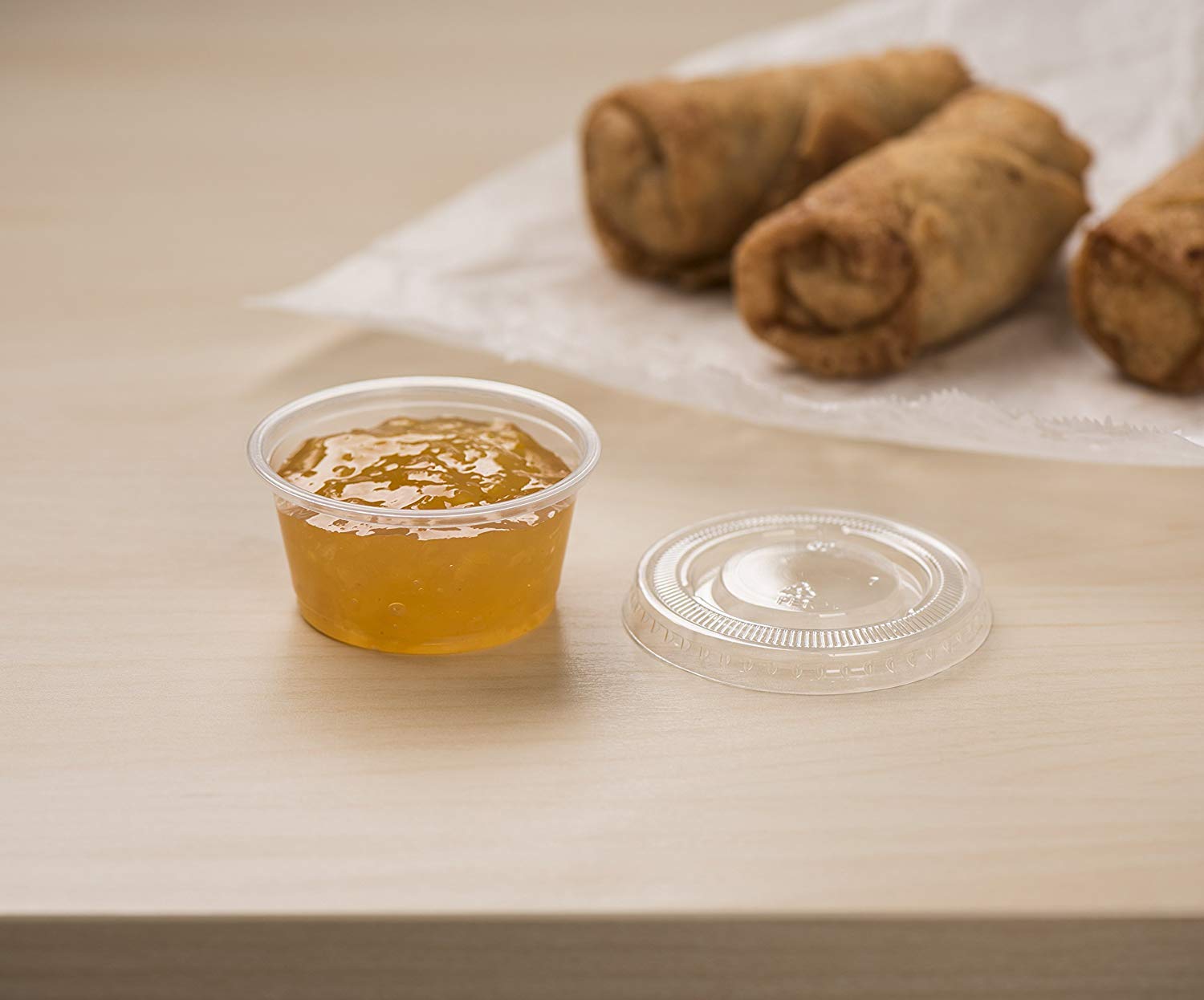 200セット - 2オンス プラスチックポーションカップ 蓋付き スフレカップ ジェロショットカップ 調味料入れ