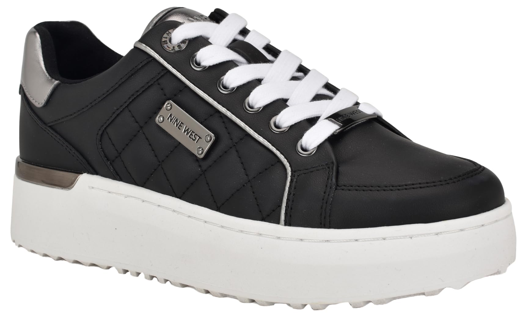 Nine West Women’s Cafee Sneaker, Black/Pewter 001, 5