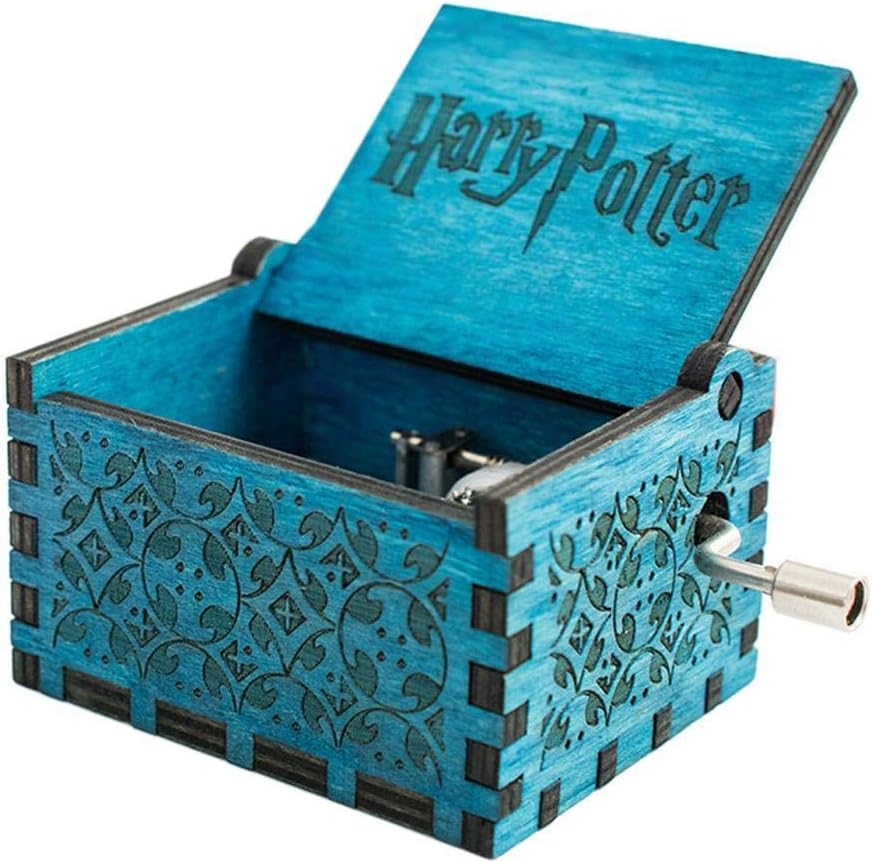 Kindsells Retro Musical Boxes Wooden Hand-Carved Square Hand Shak Musical Boxes Figurines