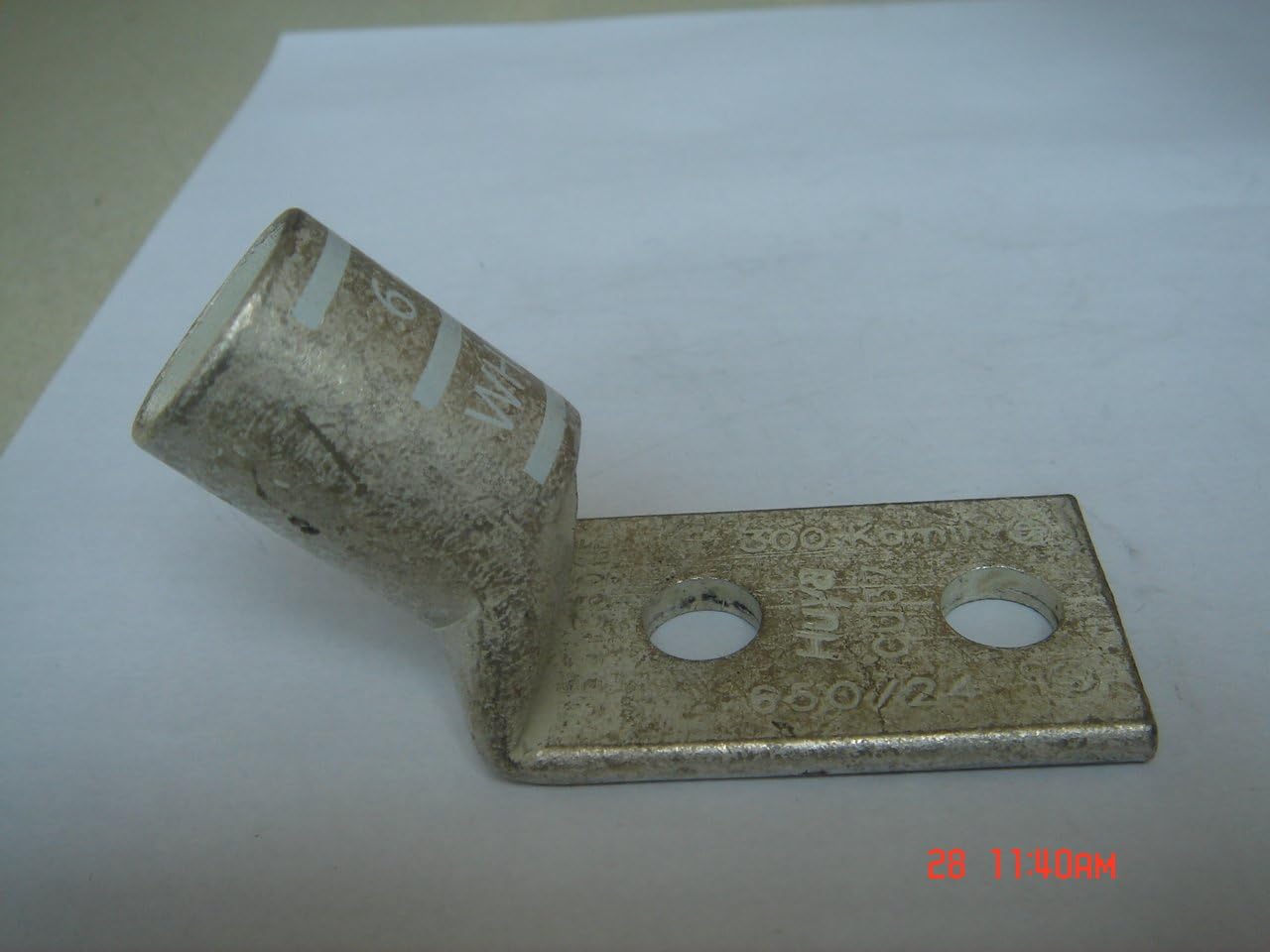 Huya UL Listed DB311243F-250 Code Conductor Lug, Two Hole, Standard Barrel With Window, 45 Degree Angle, 300kcmil Copper Conductor Size, 1/2'' Stud Hole Size, 1.75" Stud Hole Spacing, 1-1/2" Wire Strip Length (Price For: Pack of 100)