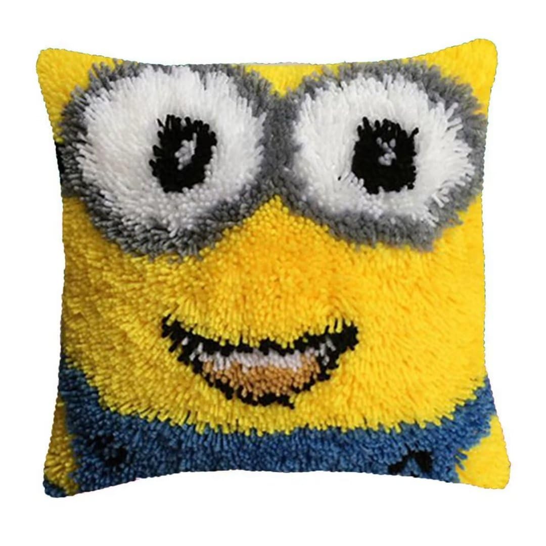 Latch Hook Cushion Kits for Adults, Latch Hook Pillow Case Kits Embroidery Kits 17X17Inch, DIY Needlework Pillow Cover Sofa Cushion Rug Making Kits, DIY Craft Kits 43x43 cm - Little Yellow Man