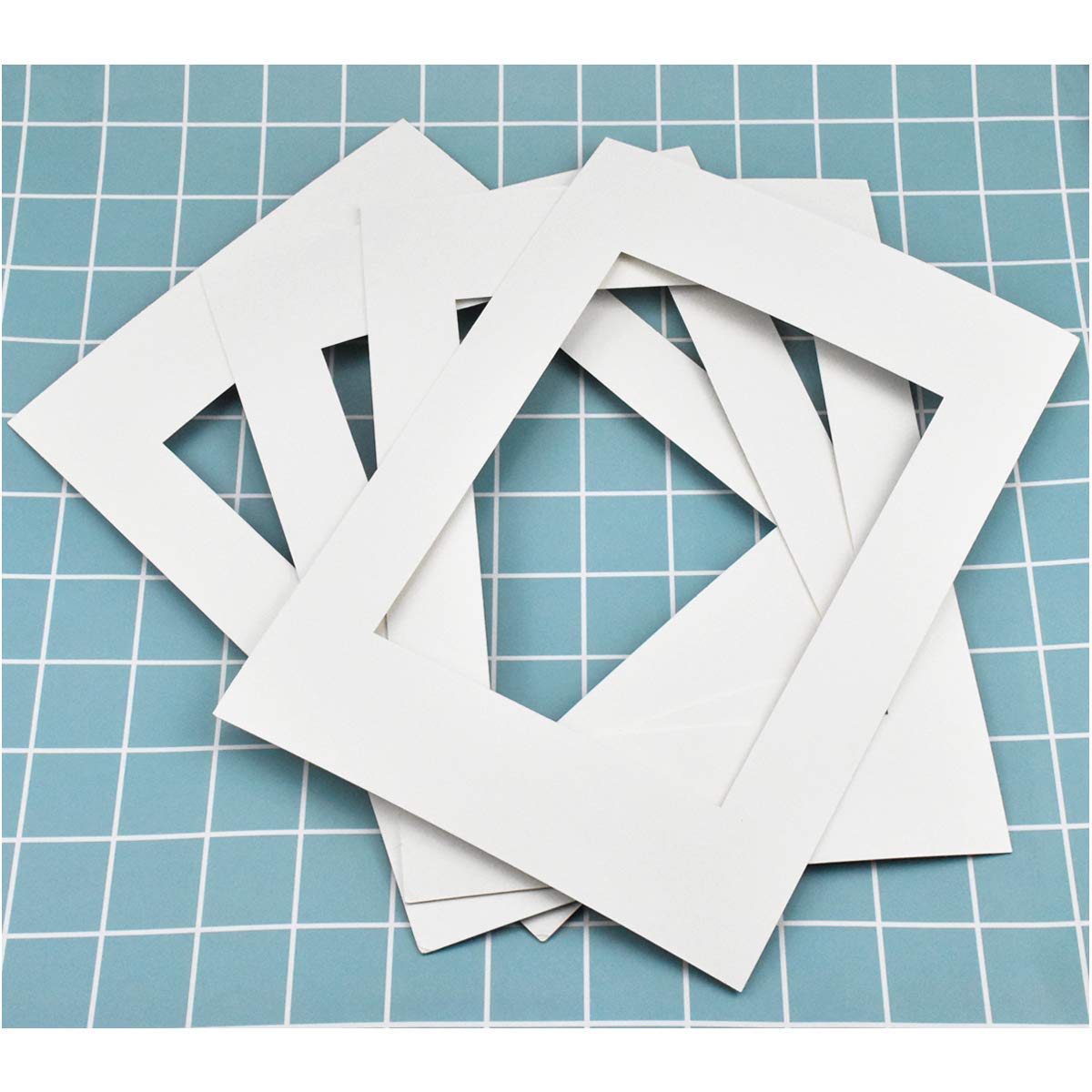 WEONE 10 Pack Photo Frames Mounts, Photo Mounts A4, White Picture Mount Mat For 6 x 8 inch Image