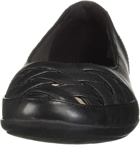 clarks women's gracelin maze loafer flat