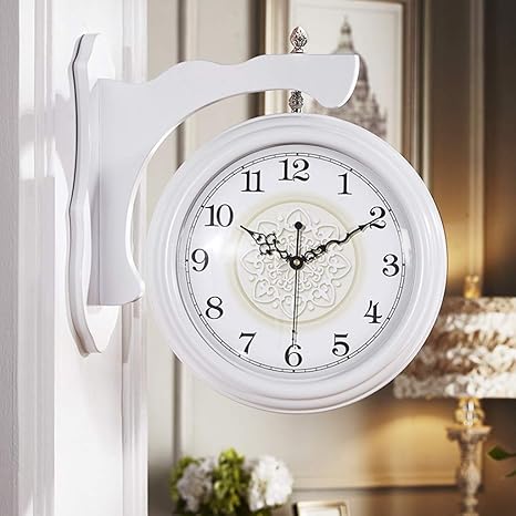 Amazon Co Jp Zxd 38センチ 両面壁掛け時計 木製ラウンドフレーム レトロなヴィンテージ時計 ミュート非カチカチ音 グランドセントラル駅の壁時計 アラビア数字 室内装飾に適しています ホーム キッチン