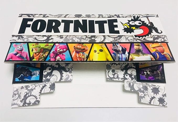 Amazon フォートナイト ビクロイマルチbox コロコロコミック2月号付録 コロコロ Fortnite アイドル 芸能人グッズ 通販