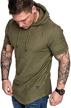 camiseta con capucha