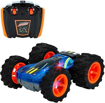 coche teledirigido que da volteretas