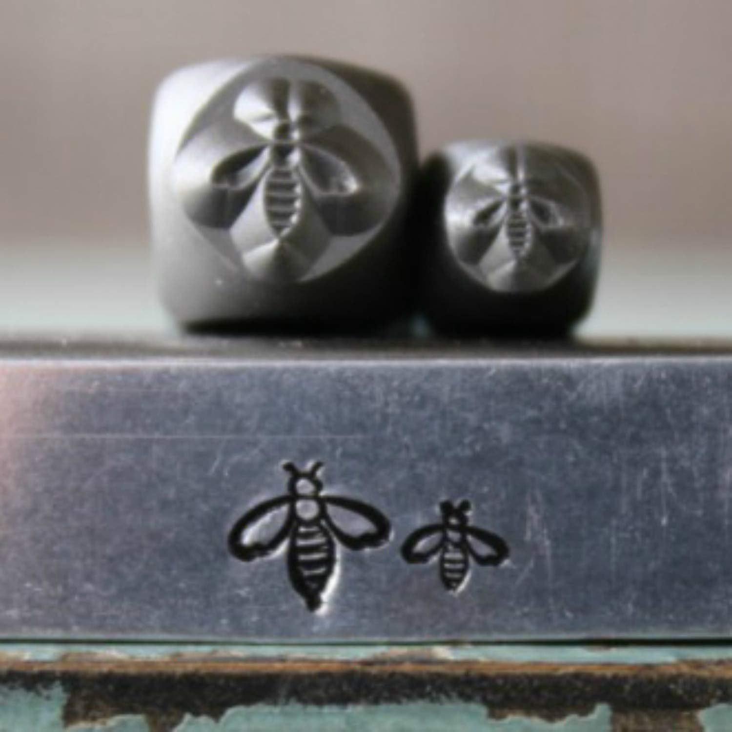 5mm and 3mm Bumble Bee Metal Punch Design 2 Stamp Set - Supply Guy - CH-306307