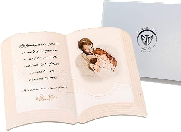 Puntocasastore Bomboniera Libro Con Frase E Sacra Famiglia 15 X H 11 Cm Bomboniere Amazon It Casa E Cucina
