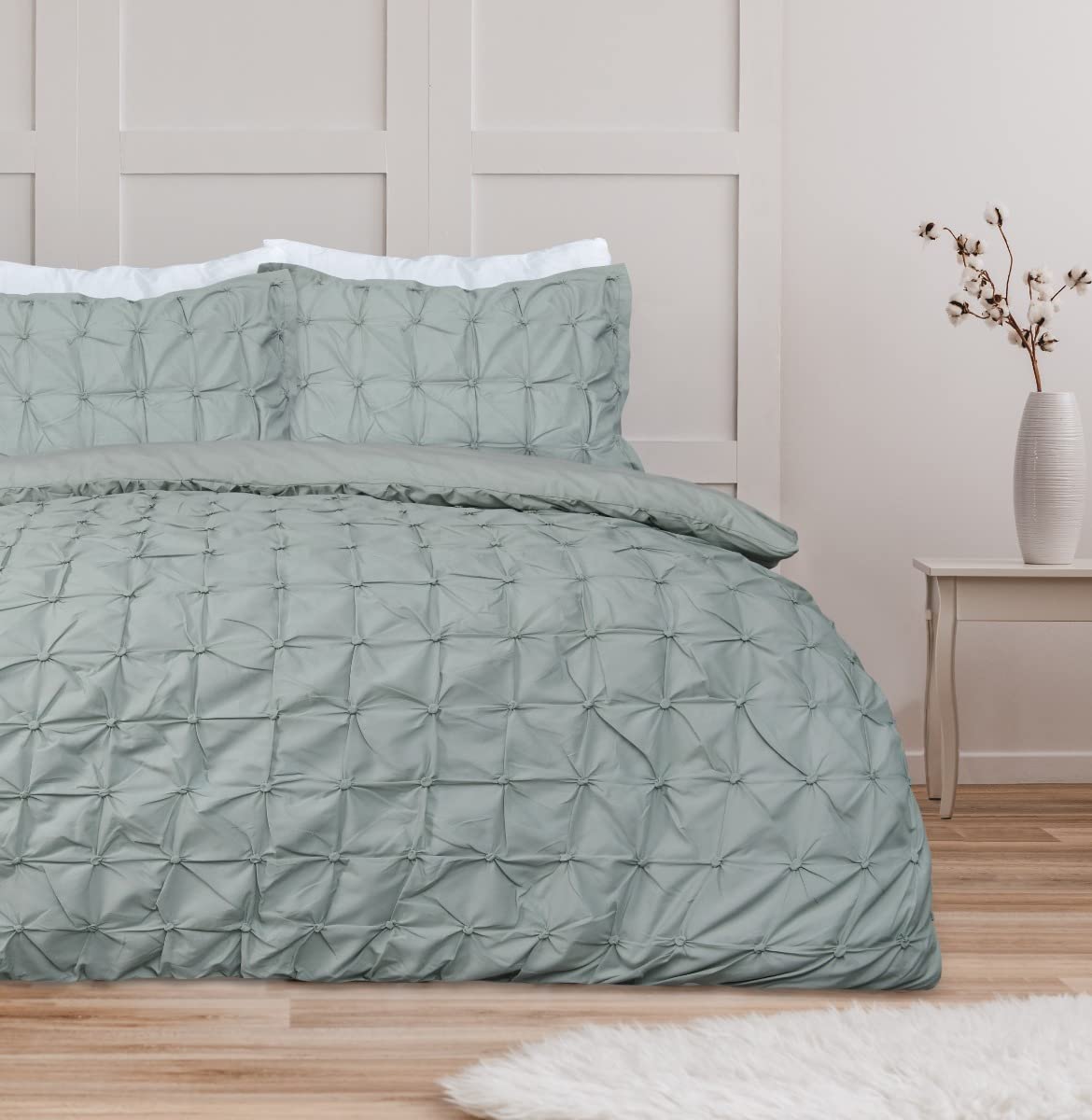 Sleepdown Rouched Pleats Sage Green Easy Care Soft Pintuck Duvet Cover Quilt Bedding Set with Pillowcases - Double (200 cm x 200 cm)