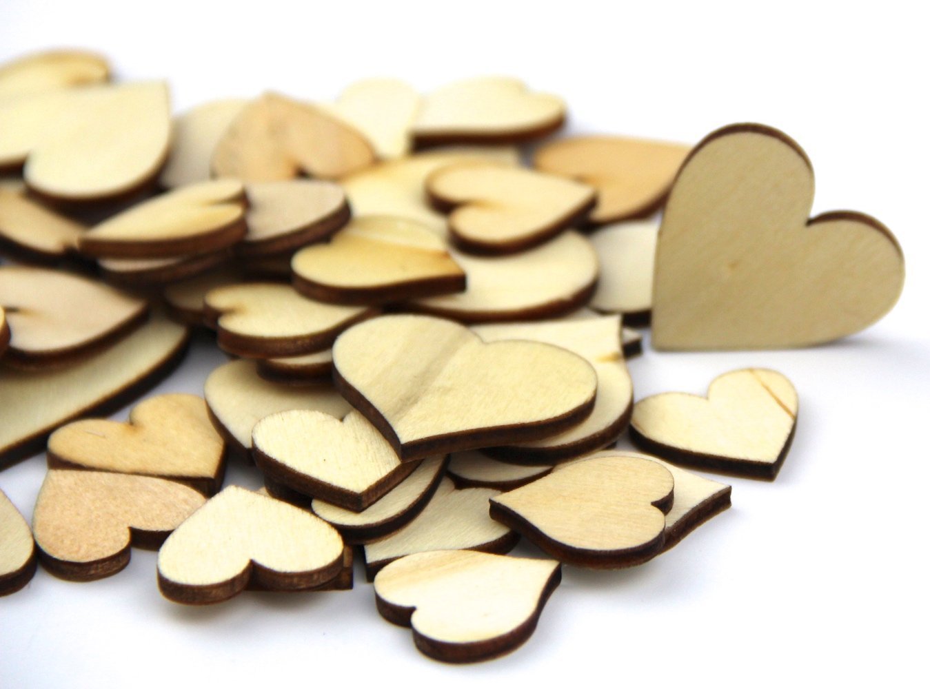 NAMVO 500pcs Mixed Size Natural Wood Color Big Heart Shaped Wooden Crafting Sewing DIY Scarpbooking Buttons
