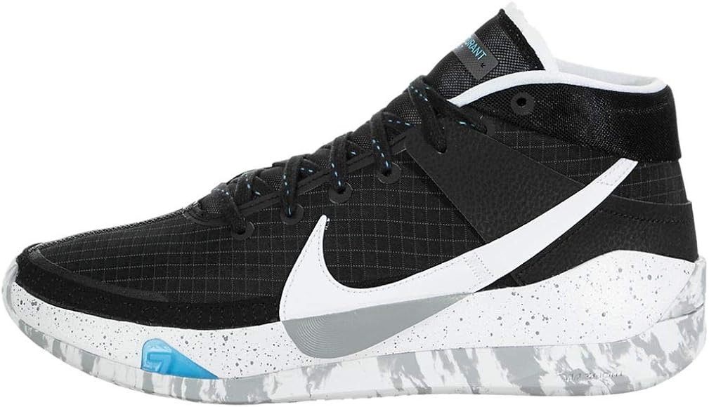 black nike basketball shoes