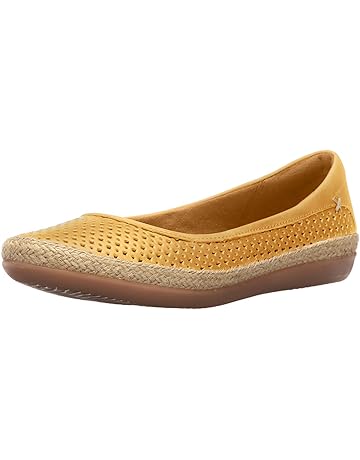 clarks ballet flats canada