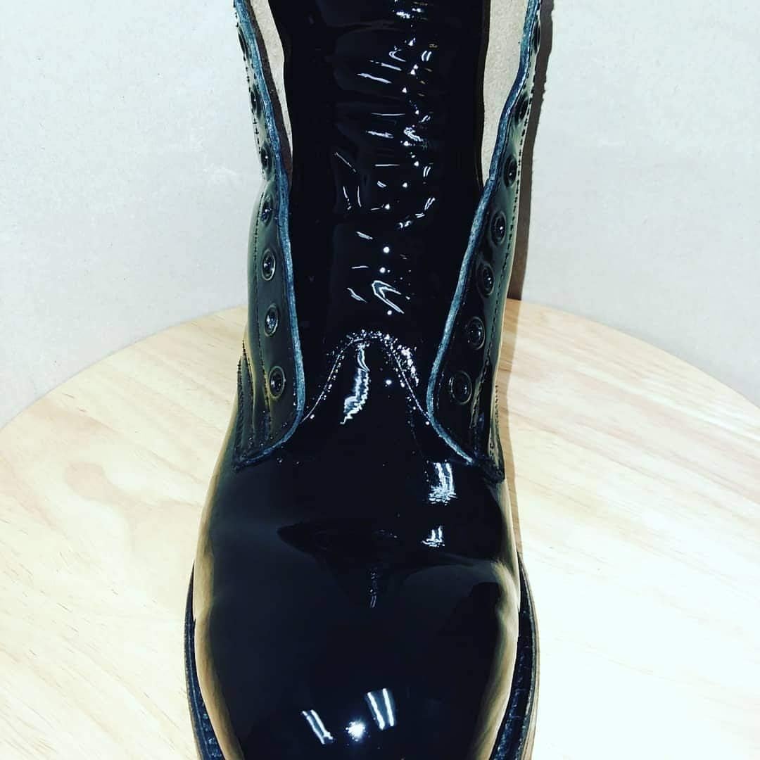 Leather Luster Hi Gloss Brilliant Patent Leather Finish 4 Ounce - Black: Shoes