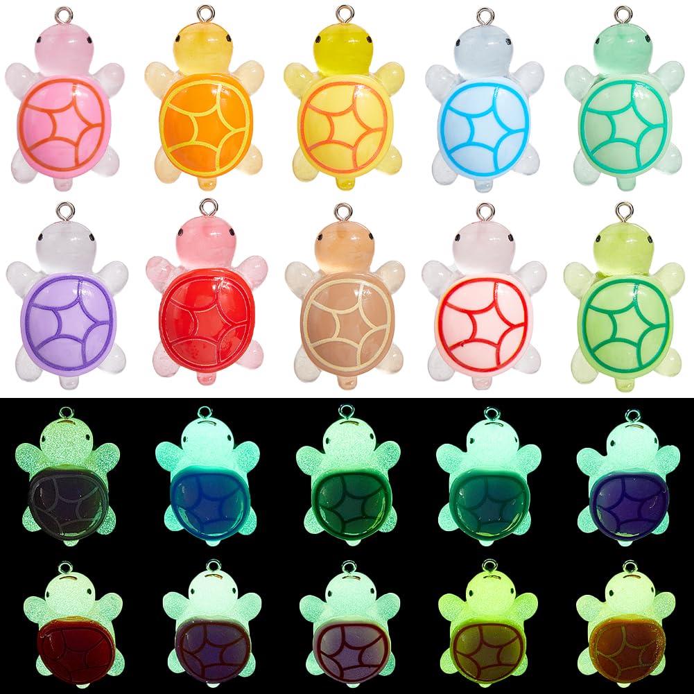 SUNNYCLUE 20Pcs 10 Colors Glow in The Dark Turtles Miniature Turtle Figurines Resin Luminous Summer Sea Ocean Animals Tortoise Charm for Jewellery Making Charms Garden Decor Micro Landscape DIY Crafts