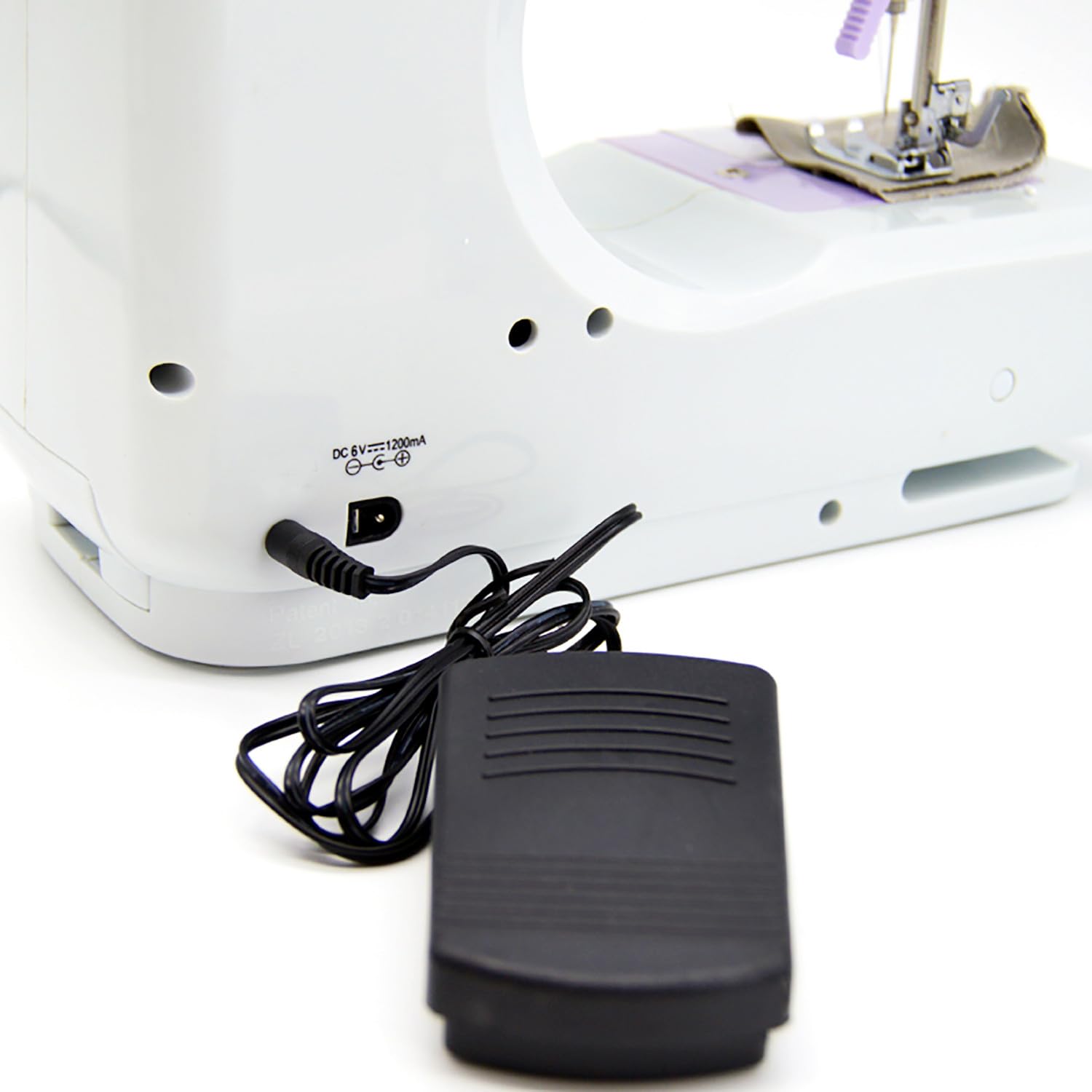 1.5M Mini Sewing Machine Foot Pedal,Household Momentary Sewing Machine Foot Switch On Off Operated Pedal Controller for 6V Small Sewing Machines 202 Making