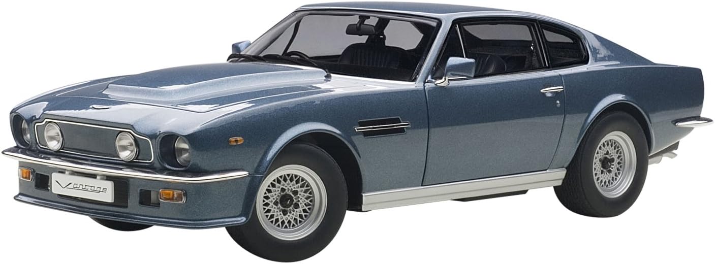 autoart aston martin vantage