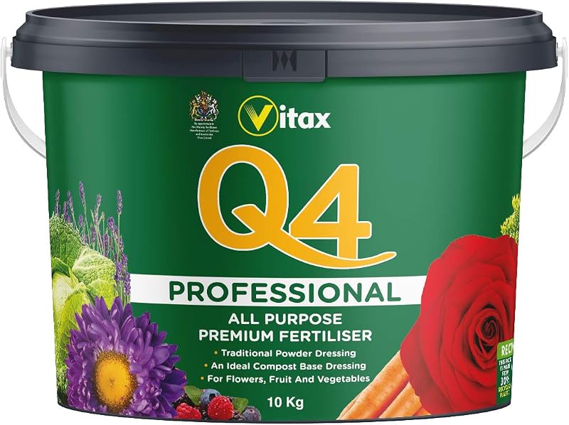 Vitax Q4 Fertiliser Plant Food Enriched With Organic Nutrients 10 Kg