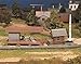 Bachmann Trains - PLASTICVILLE U.S.A. BUILDINGS – CLASSIC KITS - LOADING PLATFORM & CROSSING SHANTY - O Scale