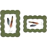 DECOCIAGA 4x6 Picture Frame, Display Pictures 4x6 with Mat, Wavy Edge Wood Photo Frame for Tabletop and Wall Hanging, with Clear Plexiglass for Vertical or Horizontal Display, Green, 1 Pack