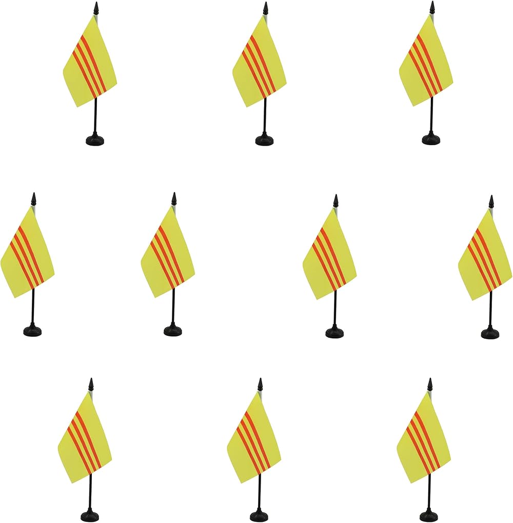 AZ FLAG Set of 10 South Vietnam Table Flags 4x6in 15x10 cm Mini Desk Flags