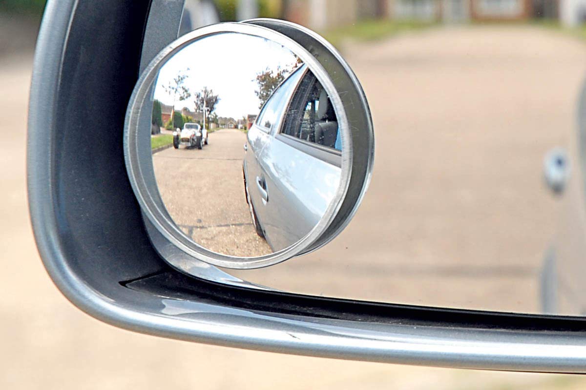 Guilty Gadgets 2 x Convex BLIND SPOT MIRROR Towing Reversing Driving SELF-ADHESIVE Car Van Bikes