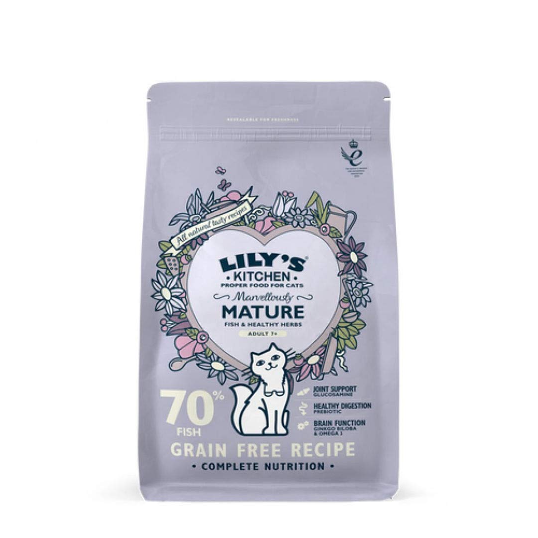 Lily's Kitchen Made with Natural Ingredients Mature Dry Cat Food White Fish with Turkey & Trout GrainFree Recipe 4 x 800g