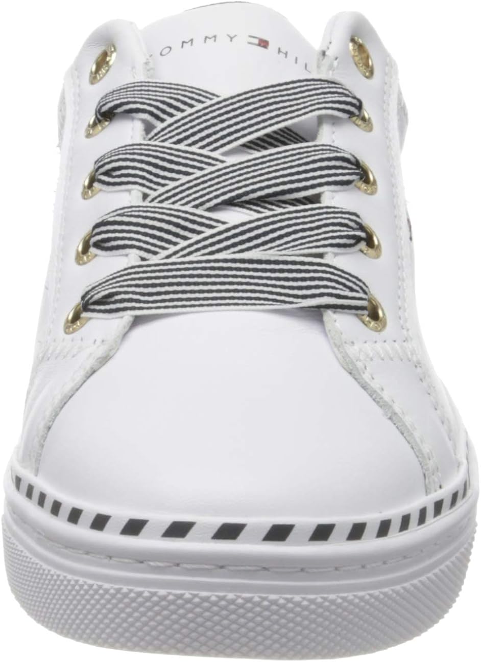 nautical lace up sneaker