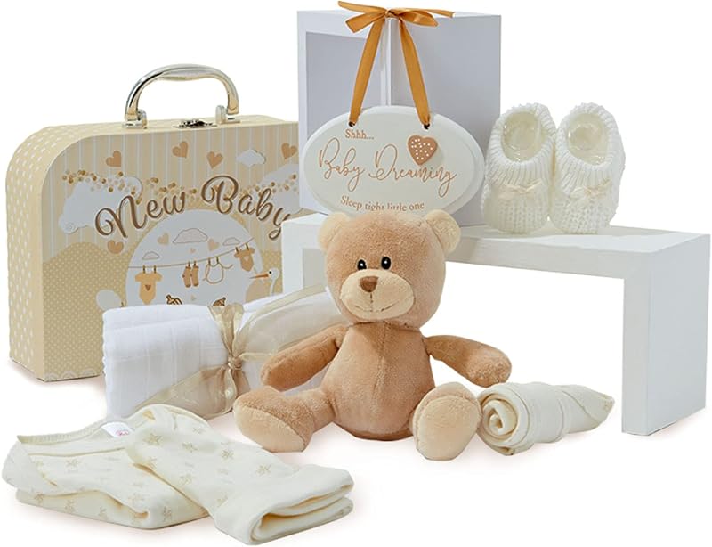 Baby Box Shop Neutral Baby Gifts Hamper Unisex Newborn Set 3-6 Months