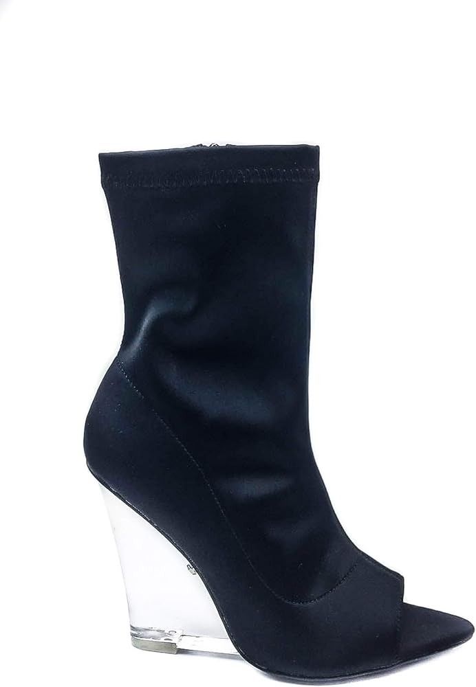 peep toe heeled boots