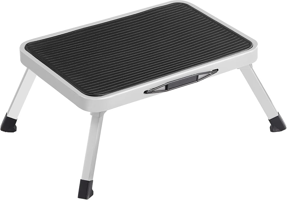 SONGMICS GSL01WT Step Ladder Folding Stool Steel 150 kg 210 cm Non Slip