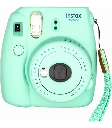 Instax Mini 9 シルバー コンパクトカメラ Amazon.com : instax Mini 9 Camera with 10 Shots - Smoky White