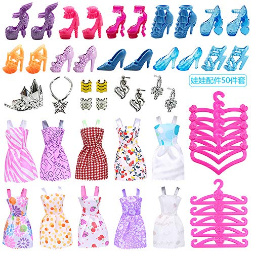 50pcs accessori per Barbie Doll e abiti da festa abiti -10 pezzi abiti da partito, 10 scarpe PCS, 10pcs appendiabiti e 10pcs gioielli per la ragazza compleanno regalo di Natale