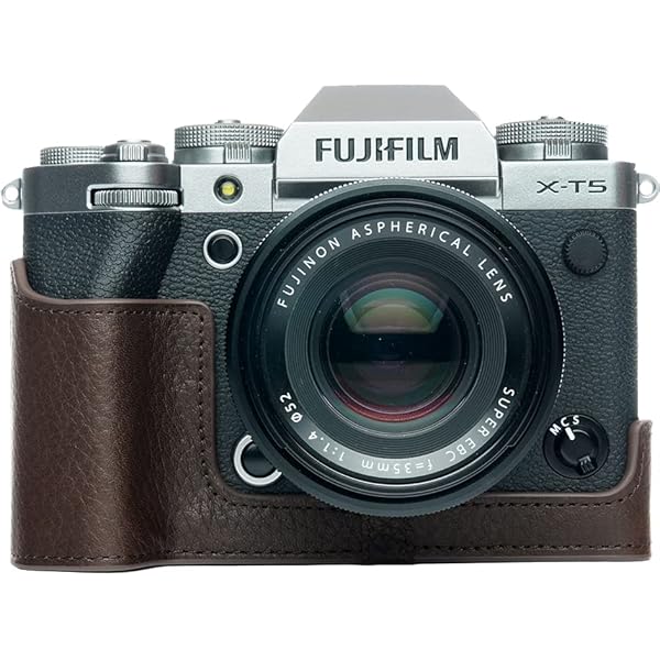 ⭕️総額60万円 FUJIFILM XT-5 ✨神レンズ3本+保護ケース+おまけ ⭕️総額60万円 FUJIFILM XT-5 ✨神レンズ3本+保護ケース+おまけ
