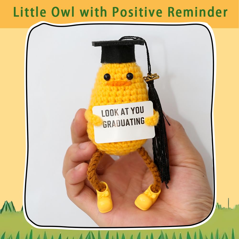 Ranvaira Funny Graduation Gifts Class of 2025, Positive Crochet Duck with Cap and Greeting Card, Handmade Emotional Support Plush College Graduation Gifts Set for Her Him