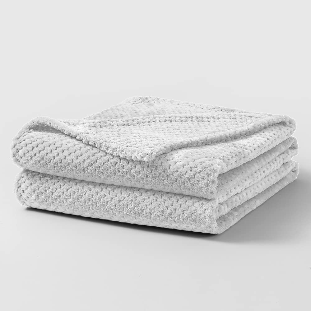 Bear & Panda Waffle Flannel Fleece Mink Throw - Sofa/Bedspread/travel Blankets – Honeycomb Super Soft, light-weighted, Warm, Cosy Large Size Single, Double, King - Silver Grey, Double (150x200cm) — image 1
