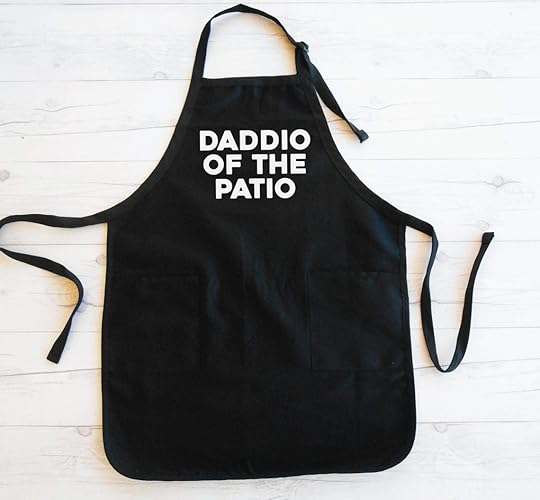 Aprons for dad arrive before christmas 2022