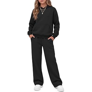Hyggeweir Girls 2 Piece Sweatsuit Set | Back to School, Long Sleeve Hoodie and Sweatpants, Baggy, with Pockets, Athletic, Cas