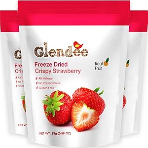 Freeze Dried Strawberry, Crispy Strawberry, 100% Real Fruit Snack, Crunchy & Naturally Whole Dried Strawberry, Healthy Snacks for Kids and Adults, 3 x 0.88 Oz Packs