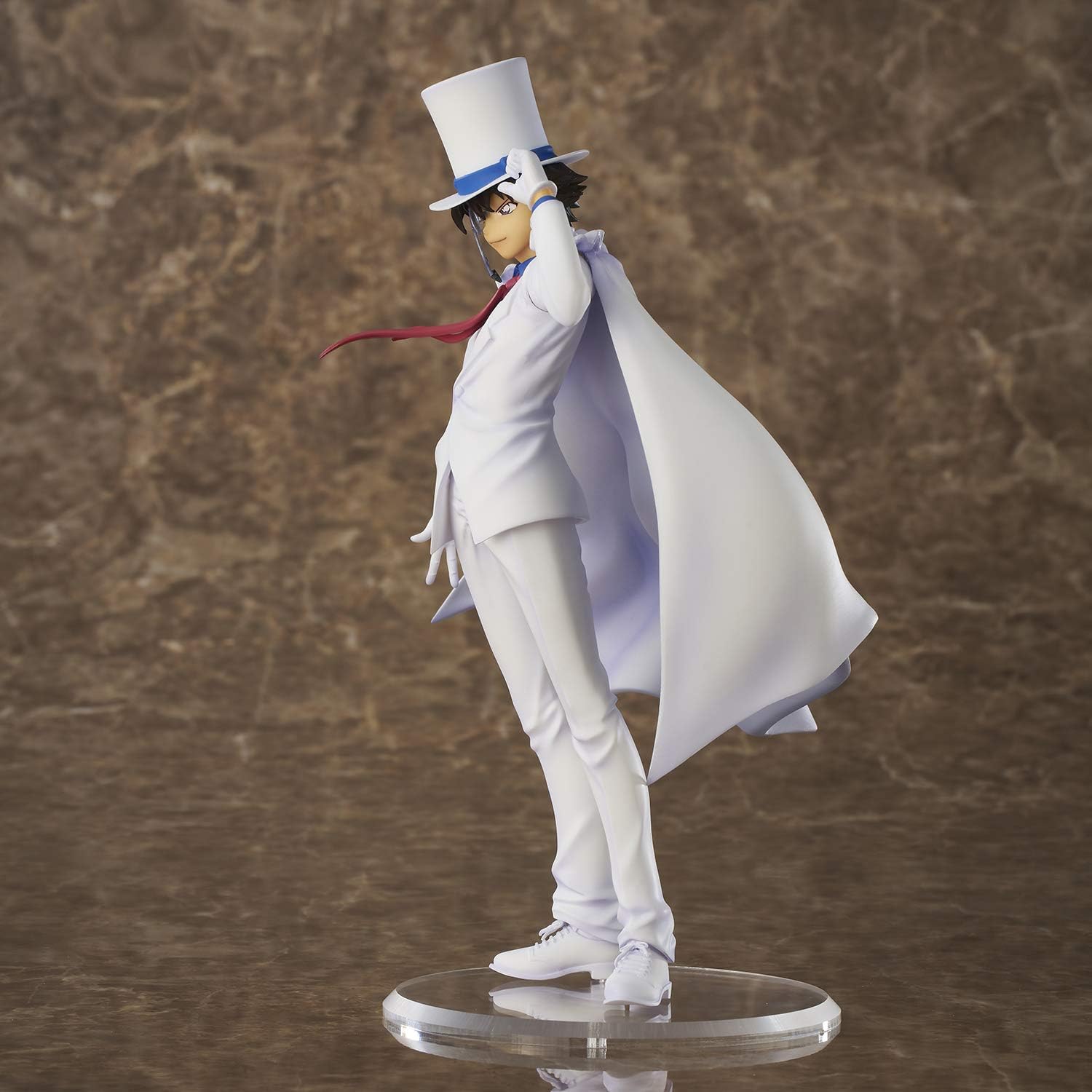 Amazon 名探偵コナン 怪盗キッド ノンスケール Pvc Abs製 塗装済み 完成品フィギュア フィギュア ドール 通販